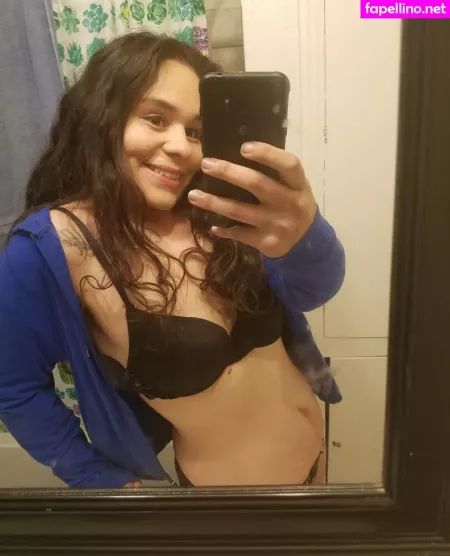 Little Pockets210 OnlyFans Thumbnail #tlq8VqWbN4