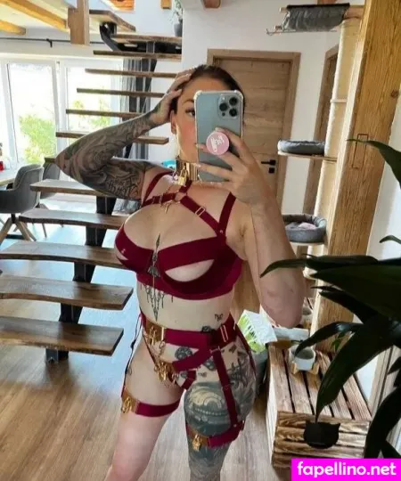 Little Princess Hedi OnlyFans Thumbnail #0WVpG5buPB