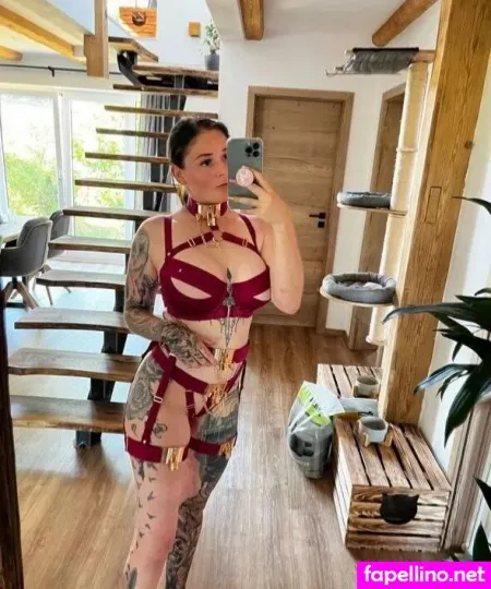 Little Princess Hedi OnlyFans Thumbnail #5o30NEYgMS