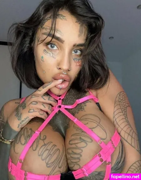 Little Scarlett Main Profile Photo