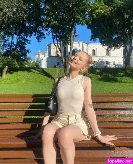 Little Shelly OnlyFans Thumbnail #SW4TraTxQT