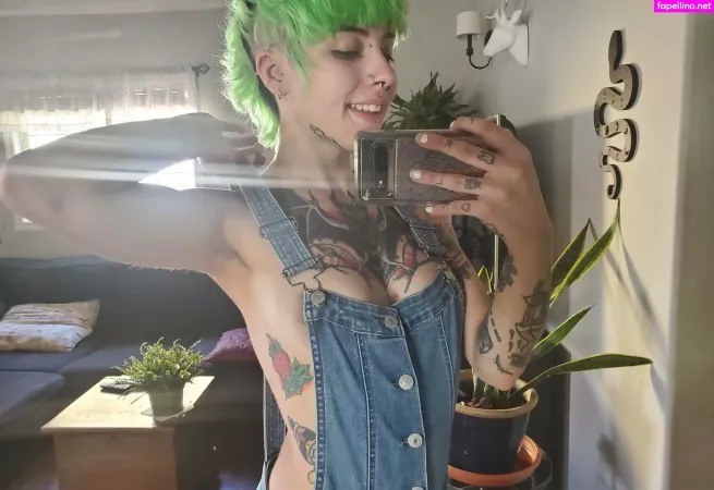 Little Spittle OnlyFans Thumbnail #aWO674wZVq