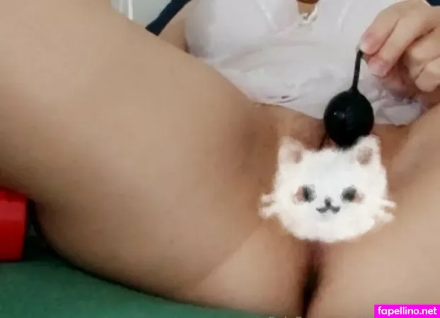 Little Susann OnlyFans Thumbnail #uYztlFlhFF