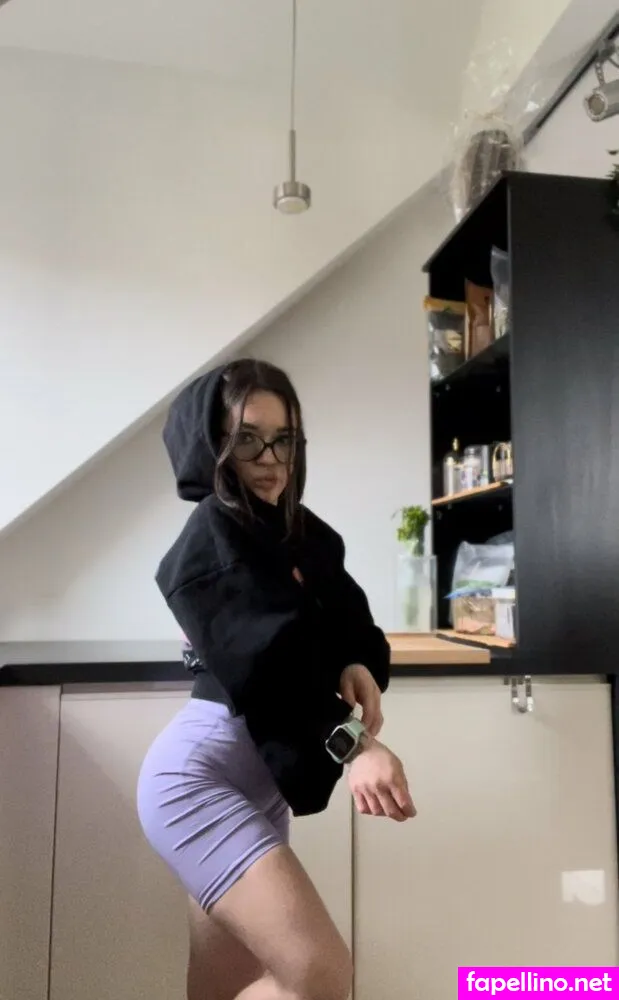 MicroViki, Midget_Viki, littleviki, littleviki_free Nude Leaked OnlyFans Photo #ROc7gKI5Aq