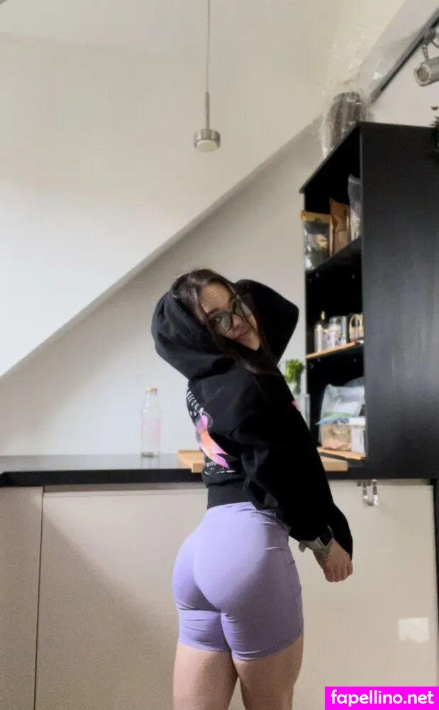 MicroViki, Midget_Viki, littleviki, littleviki_free Nude Leaked OnlyFans Photo #ZSnz5OX5Tk