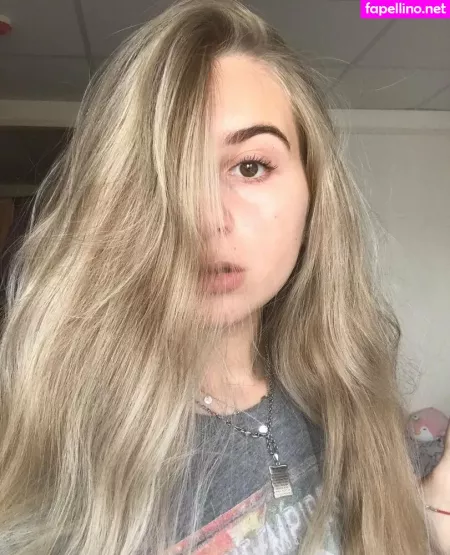 Little Virginnn OnlyFans Thumbnail #ji9giLLz2Y