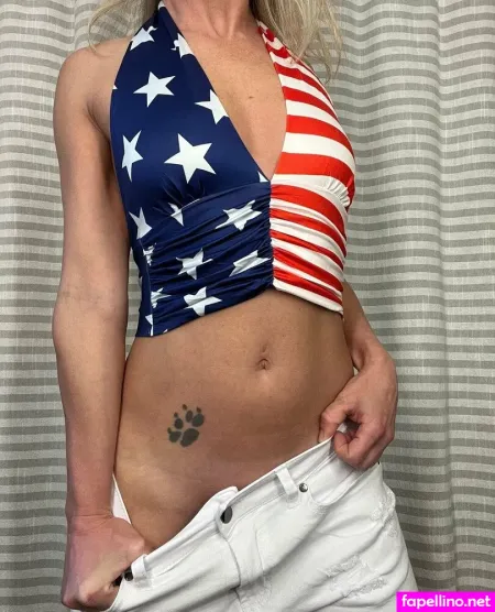 Little1 0 OnlyFans Thumbnail #0I3T1T87rr