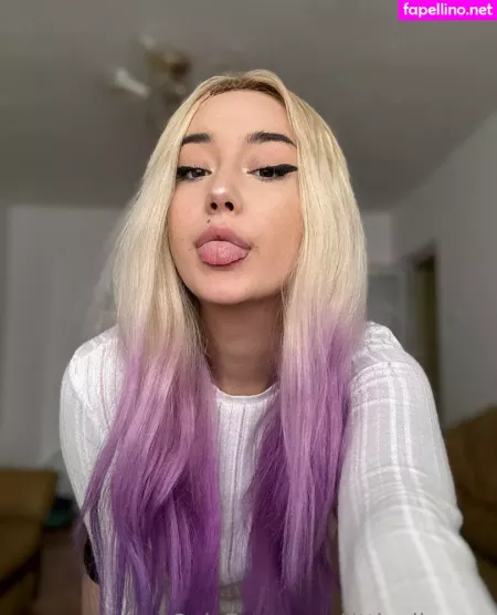Littlealicexxx OnlyFans Thumbnail #0KmeSerwMD
