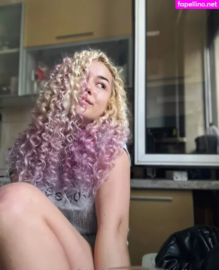 Littlealicexxx OnlyFans Thumbnail #JM0iIFsTfr