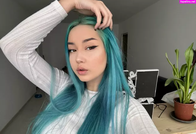 Littlealicexxx OnlyFans Thumbnail #W6qYVCKitE