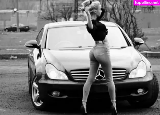 Littlealicexxx OnlyFans Thumbnail #tZUFJEJgcl