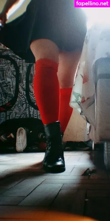 Littleamorafr33 OnlyFans Thumbnail #DFVOnPynpM