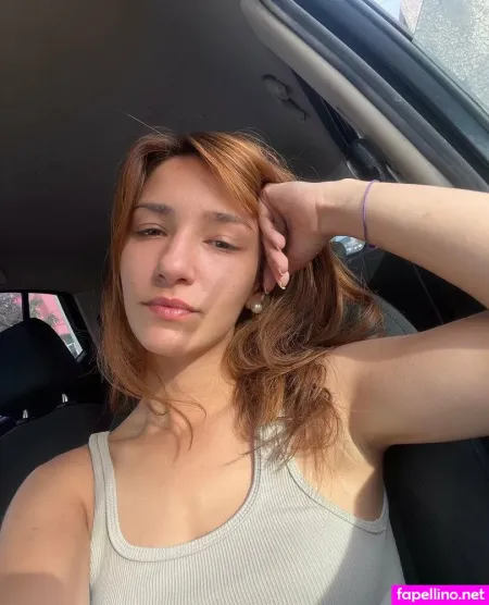 Littleangellay OnlyFans Thumbnail #LhfFQ6QZEk