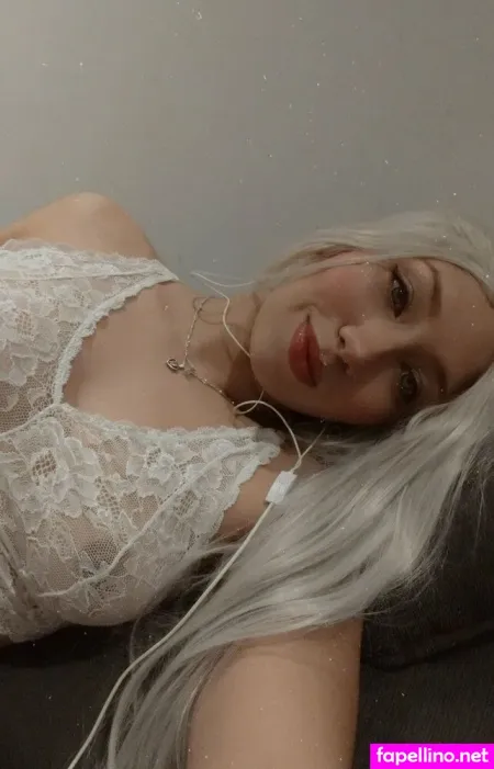 Littlebarbiefree OnlyFans Thumbnail #DgeYfEc9ek