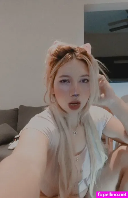 Littlebarbiefree OnlyFans Thumbnail #ulXjsTkcly