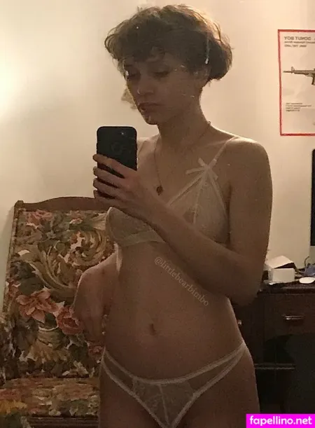 Littlebearbimbo OnlyFans Thumbnail #QZKW7bCl6B