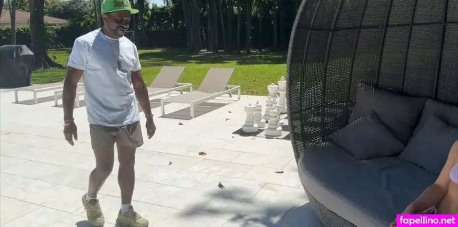 Littlebellav Main Profile Photo