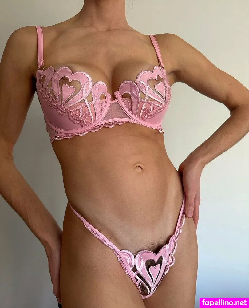 fitlifelottie, littlebitoflottie Nude Leaked OnlyFans Photo #K929TTlO2v