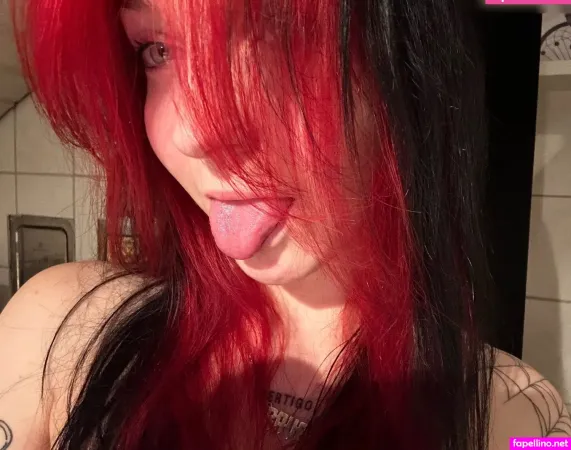 Littlebllkkitty OnlyFans Thumbnail #DUhTgqr2X5