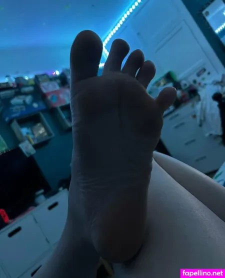 Littlebrinley OnlyFans Thumbnail #28eZGwFqaB