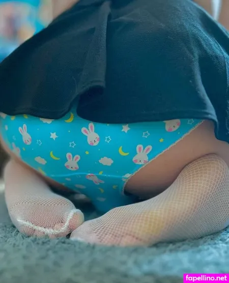 Littlebrinley OnlyFans Thumbnail #Uzv4Um7G02