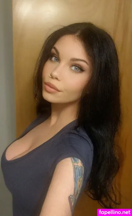Littlebug96 Poutygirl96 OnlyFans Thumbnail #HVazzqH9Yi