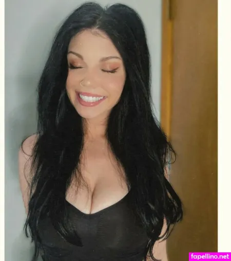 Littlebug96 Poutygirl96 OnlyFans Thumbnail #vF7tRt0U6W