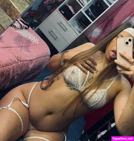 Littlecamilita OnlyFans Thumbnail #2YdrtfDPOv