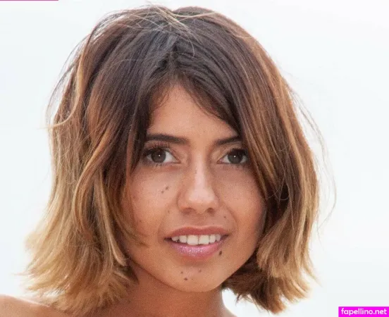 Littledancerzoe OnlyFans Thumbnail #CqZC3mLeX9