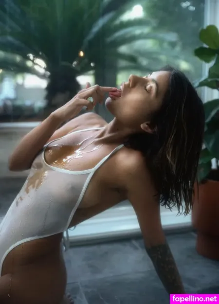 Littledancerzoe OnlyFans Thumbnail #XUeqfMrDU1