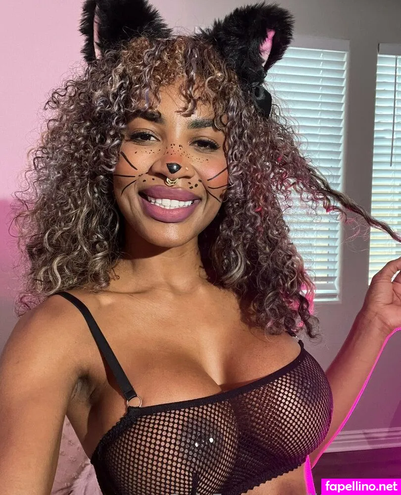 littledemi, littledemi_ Nude Leaked OnlyFans Photo #iuc1GkFAox