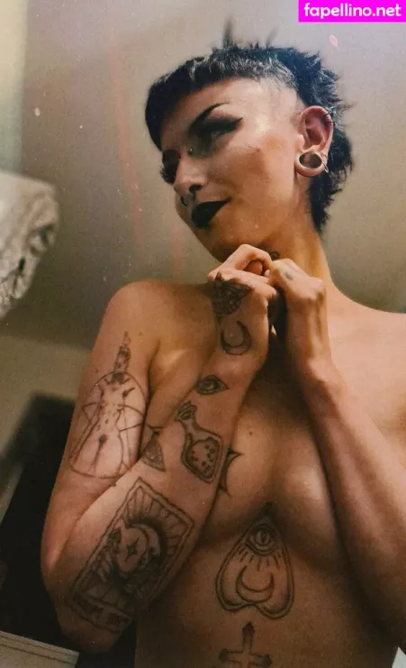 Littledemonwitch OnlyFans Thumbnail #qFngmUXrXX