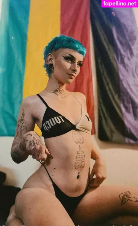 Littledemonwitchfree OnlyFans Thumbnail #1MfhELdsbi