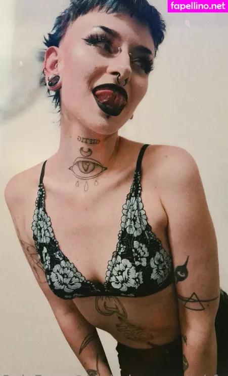 Littledemonwitchfree OnlyFans Thumbnail #HzVFHmTACX