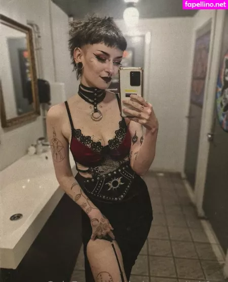 Littledemonwitchfree OnlyFans Thumbnail #Nm6Jt7gJ8H