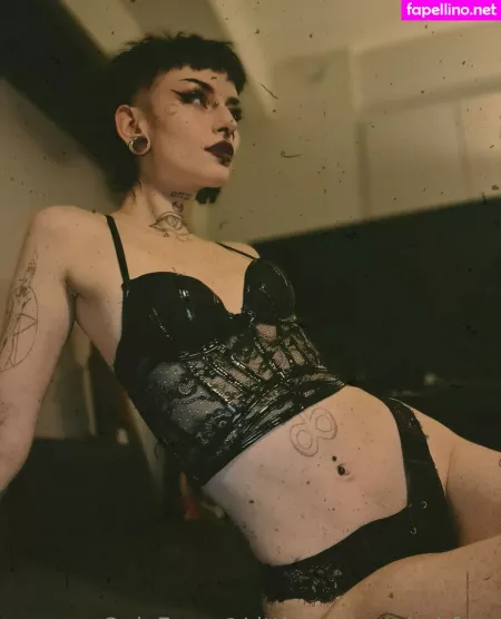 Littledemonwitchfree OnlyFans Thumbnail #SYu6WoHiIr