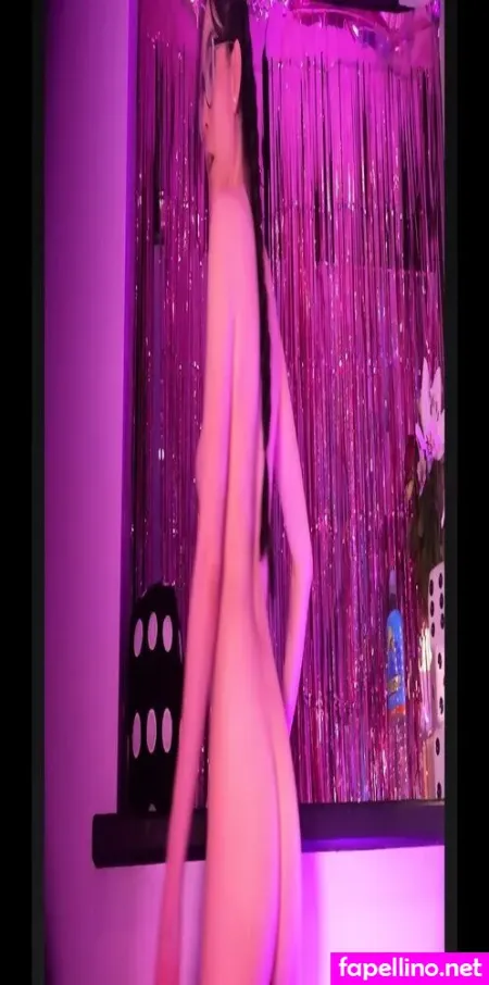 Littlee33 OnlyFans Thumbnail #kNVWvTHUBd