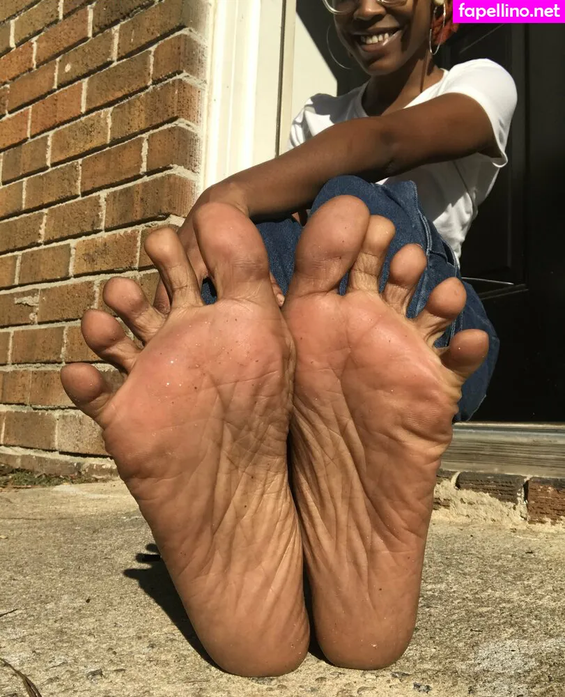 littleebonyfeet, prettyfeetpicsx Nude Leaked OnlyFans Photo #8swxTrLWI2