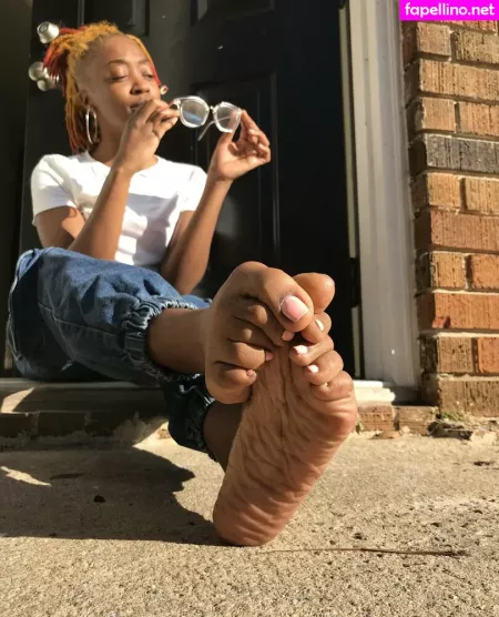 Littleebonyfeet OnlyFans Thumbnail #l7kJsmoQd6