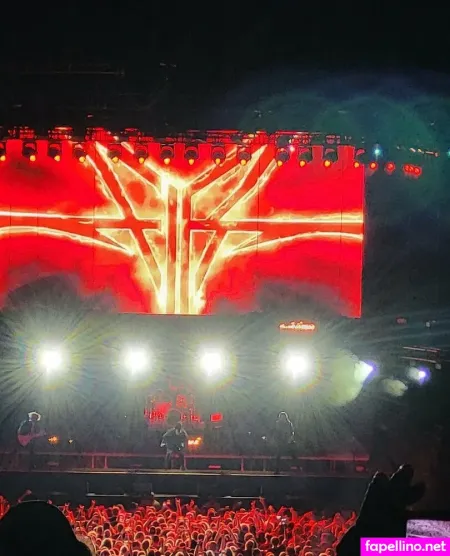 Littleelfy69 OnlyFans Thumbnail #5y7yDSpbqm