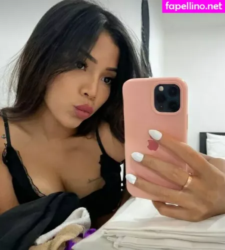 Littlefeyyfree OnlyFans Thumbnail #gXXowIZKED