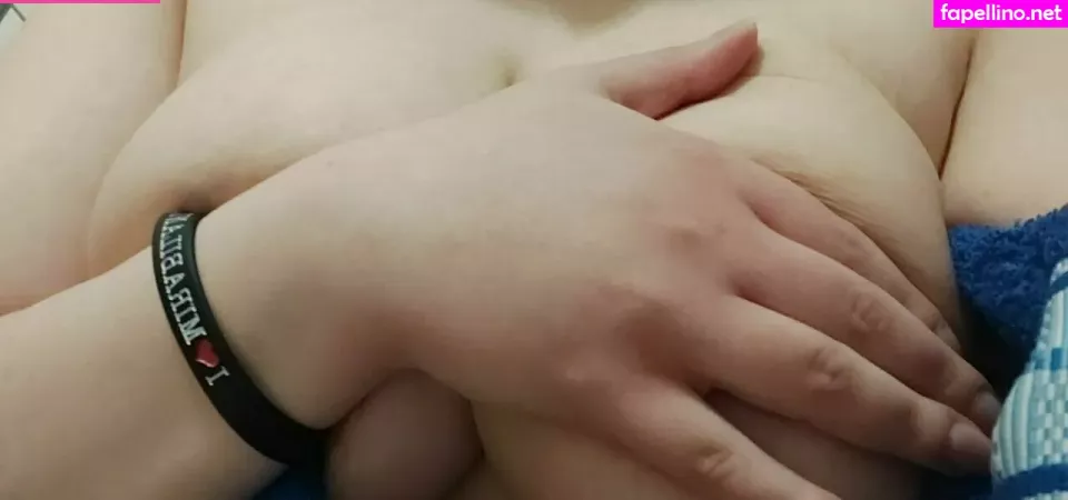 Littlefoxyuwu OnlyFans Thumbnail #raZISOMMN4