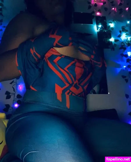 Littlegothbird OnlyFans Thumbnail #FvrV25Az6c