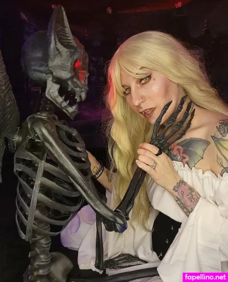 Littlegreenbatz OnlyFans Thumbnail #sMuvhnKCf9