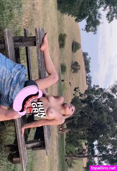 Littlehayley OnlyFans Thumbnail #cjC8jDqYI3