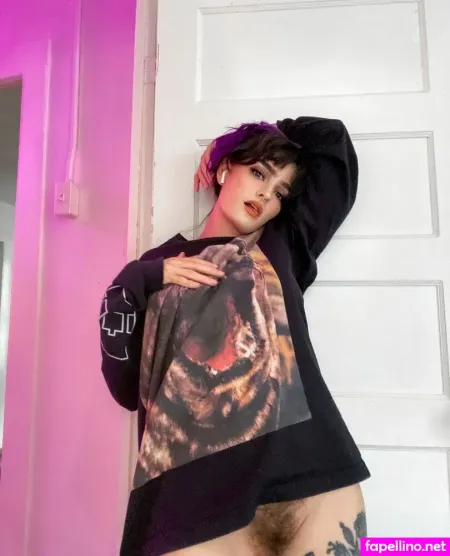 Littlehollybeth 1 OnlyFans Thumbnail #SUSQFuANsE