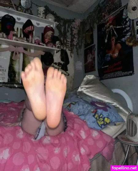 Littleickything OnlyFans Thumbnail #RYHpngCdzf