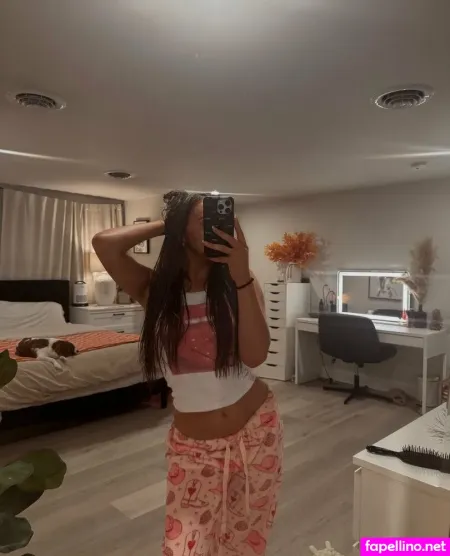Littlejessicaxoxoo OnlyFans Thumbnail #7zlvLxBB9S