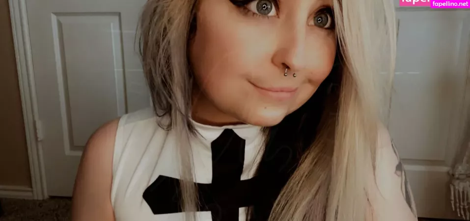 Littlekittenn OnlyFans Thumbnail #vGPbv7JenI