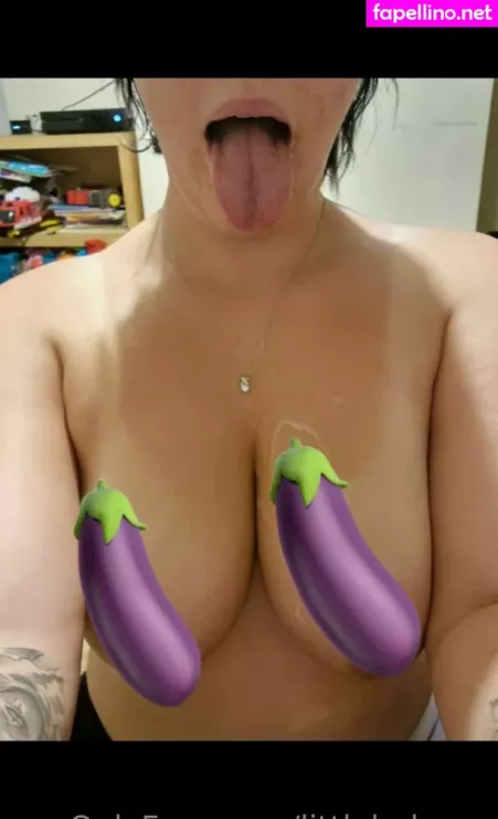 Littleladyxox OnlyFans Thumbnail #Hfy9Y8WyM9